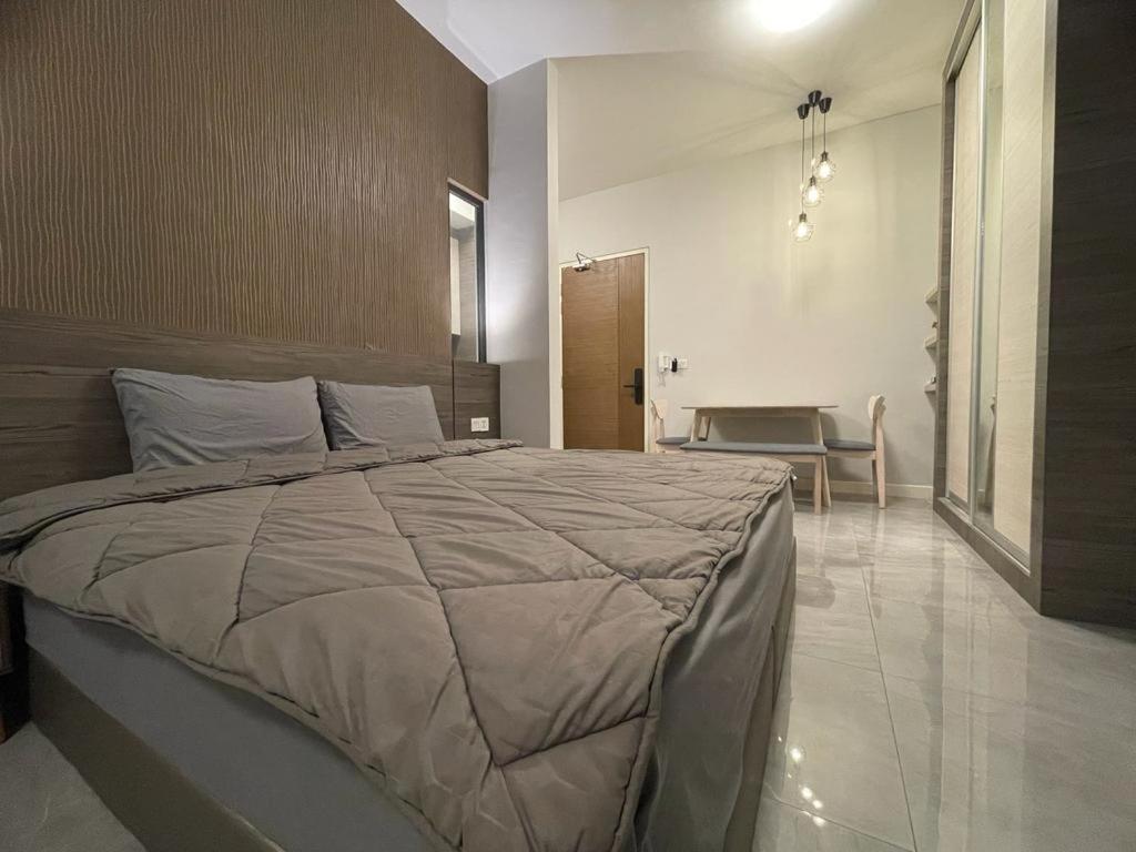 Imperio.Res - Near To Jonker & Mall - Pool View Malacca Exteriör bild